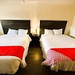 Oyo Hotel San Antonio Lackland Afb Seaworld Hwy 90 W